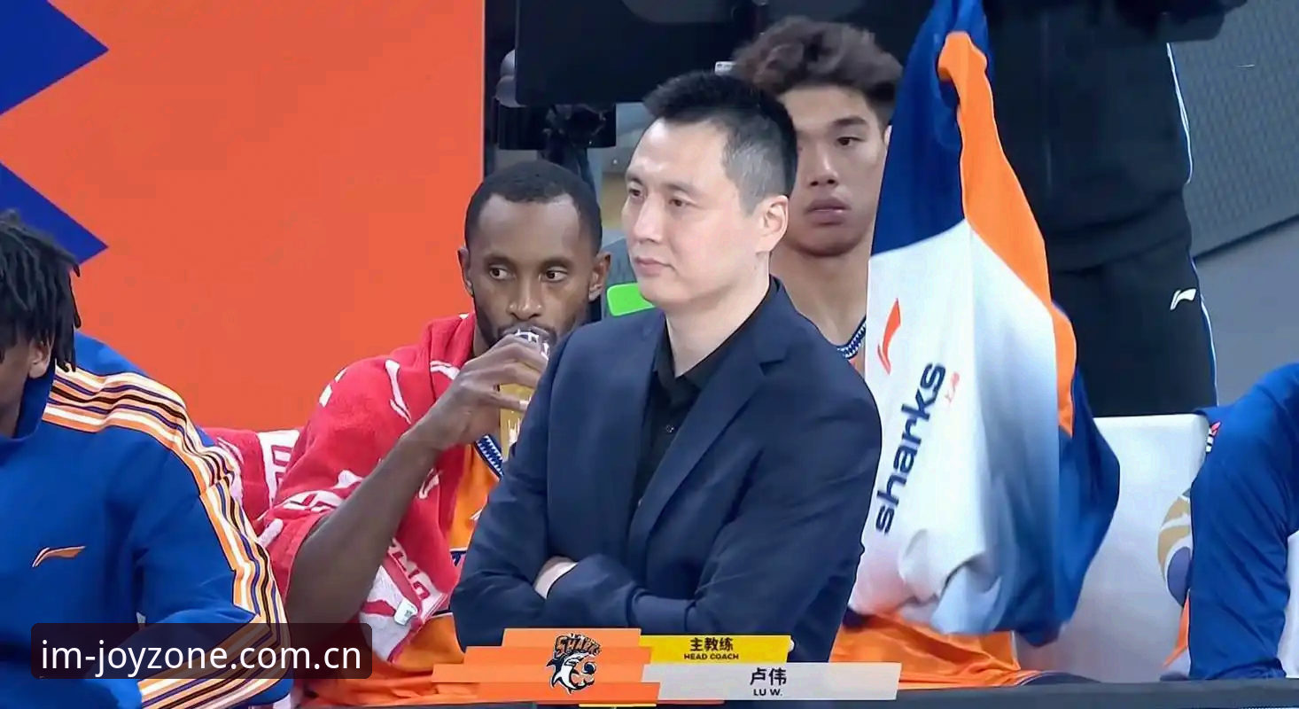 CBA半决赛G4战术洞察：上海队深度博弈与电竞数据启示
